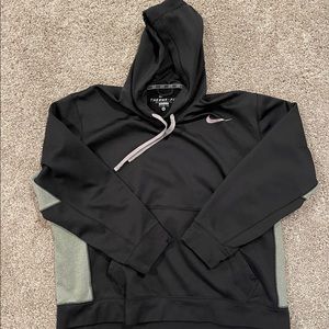 Nike mens therma fit hoodie